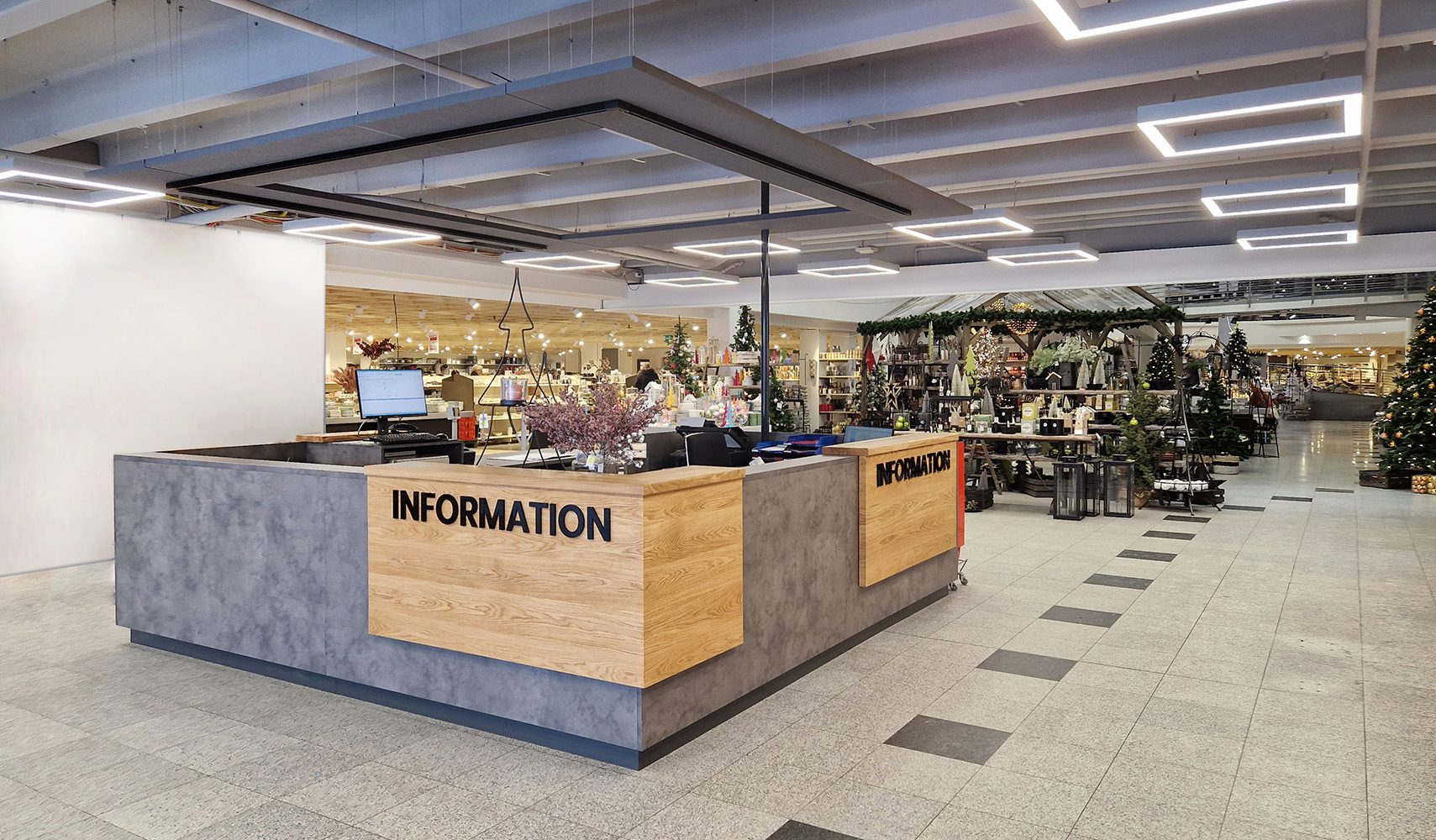 Rundel_1 - Informationstheke Möbelhaus